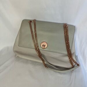 Elegant Ted Baker Cream Chain Shoulder Bag